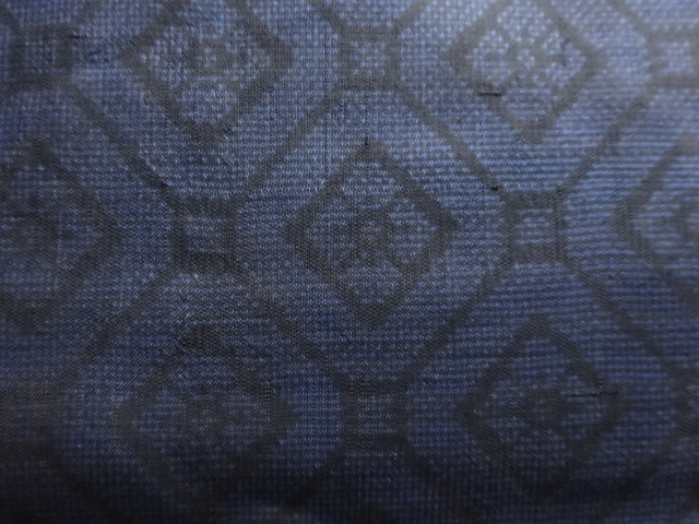 JAPANESE KIMONO / ANTIQUE KIMONO / SILK / DORO OSHIMA TSUMUGI / WOVEN FLORAL SHOKKOMON